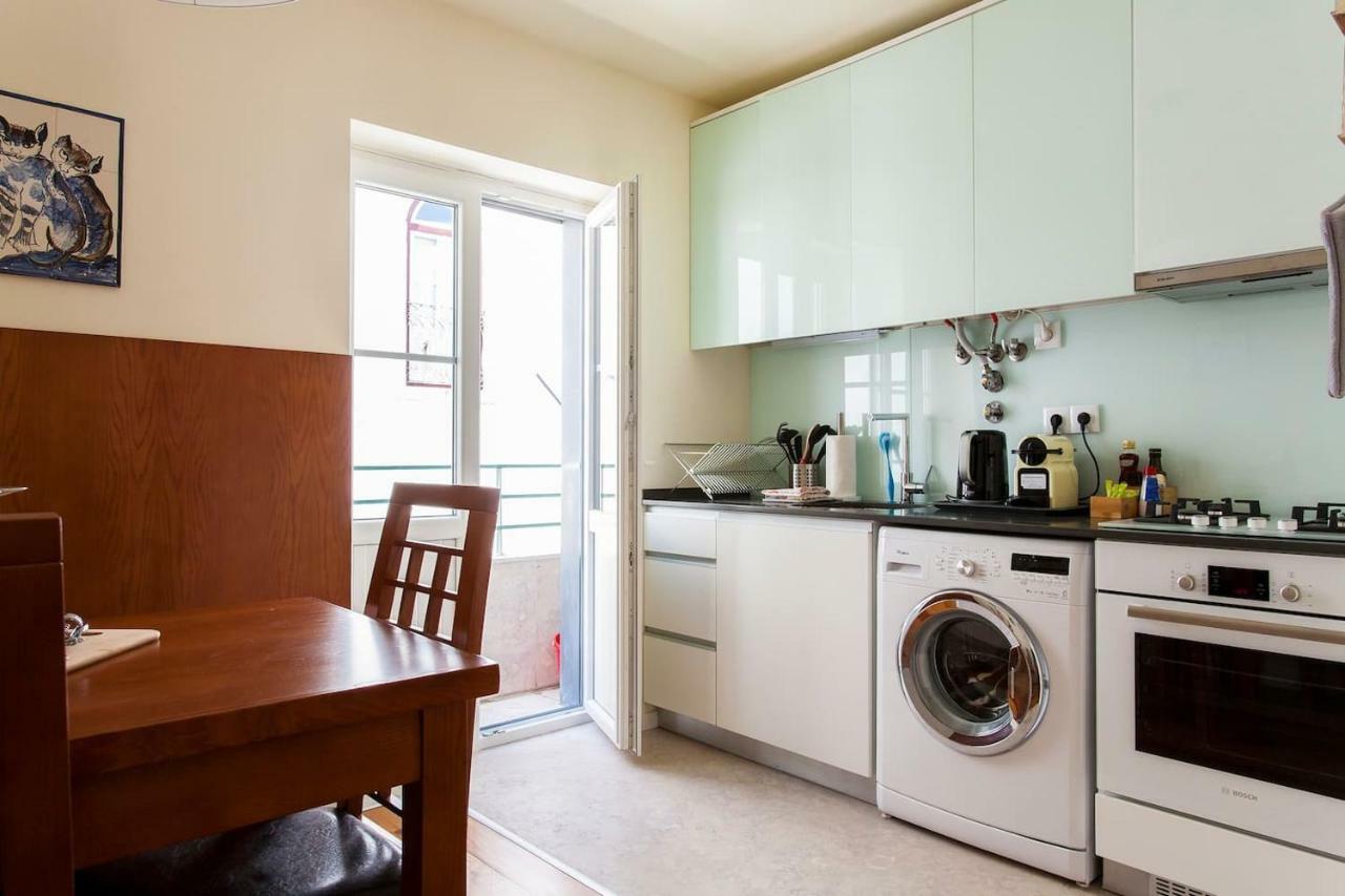 Exquisit Flat Left Apartamento